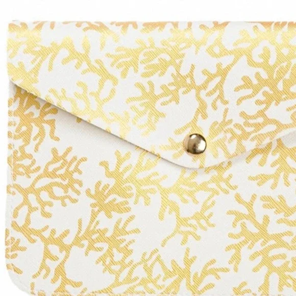 Georgia Wristlet Crossbody Ivory with Gold Design Coral Reef - Picture 2 of 2